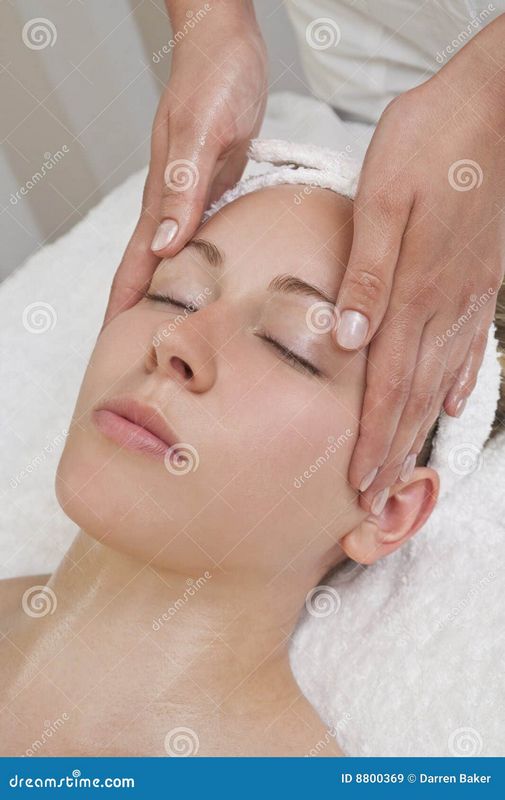 The Perfect Present: Why Present Cards for Massage Make Great Offers The Perfect Present: Why Present Cards for Massage Make Great Offers